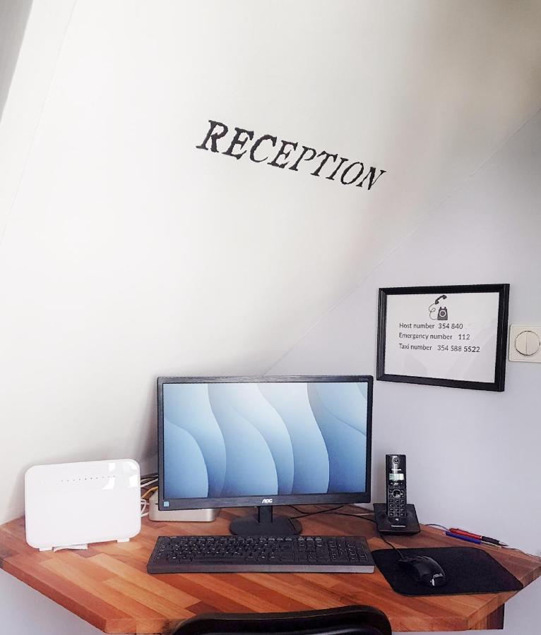Refurinn Reykjavik Guesthouse Εξωτερικό φωτογραφία
