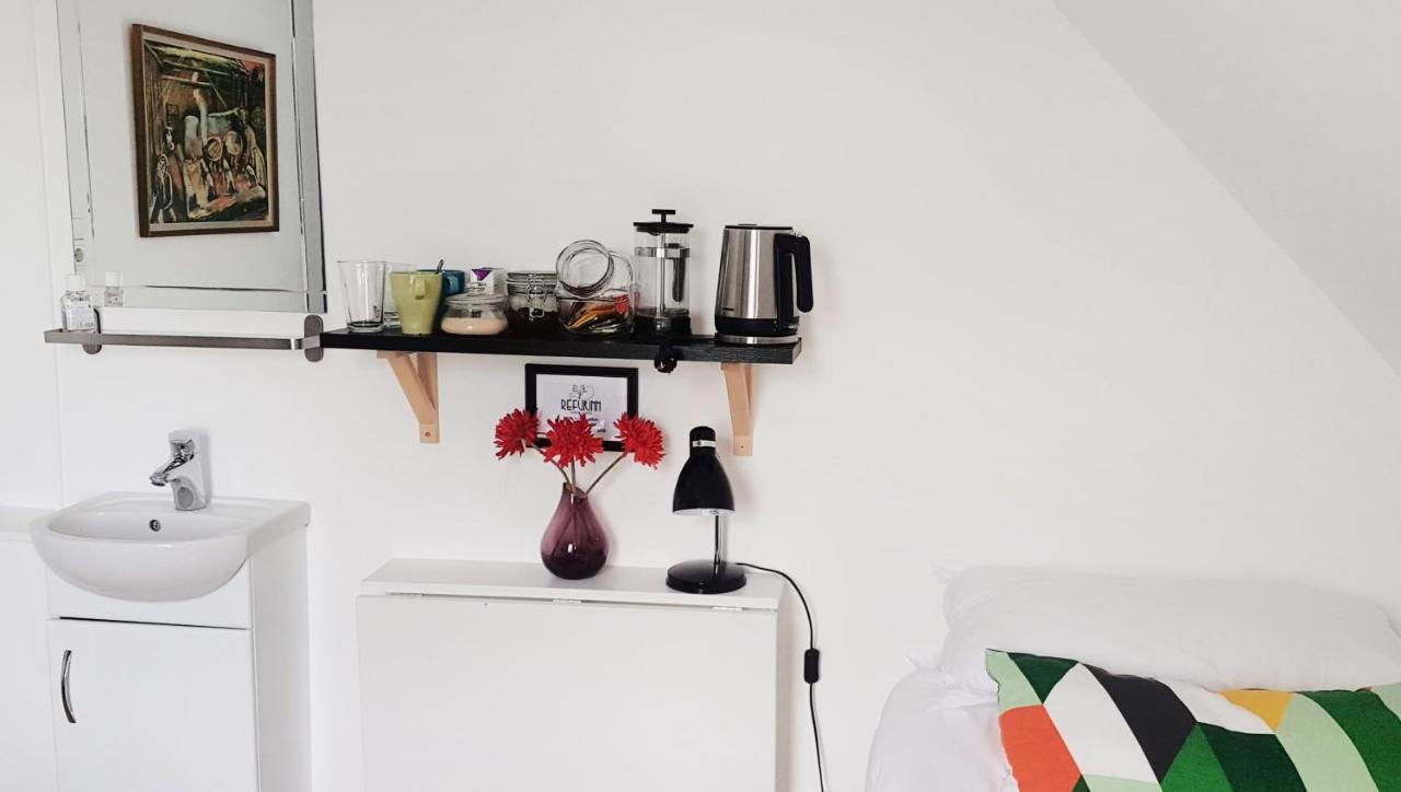 Refurinn Reykjavik Guesthouse Εξωτερικό φωτογραφία