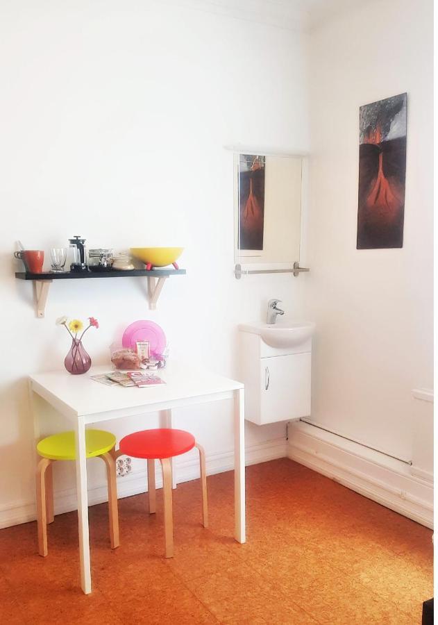 Refurinn Reykjavik Guesthouse Εξωτερικό φωτογραφία